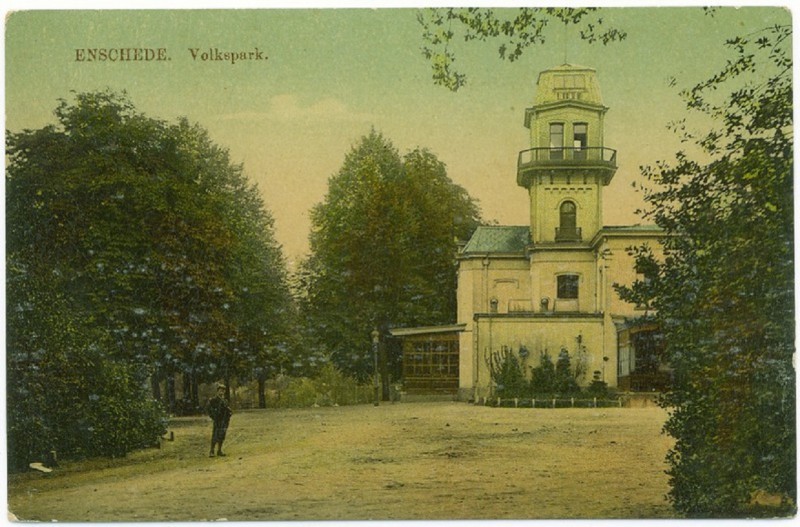 Volkspark Parkgebouw 1-3-1916.jpg