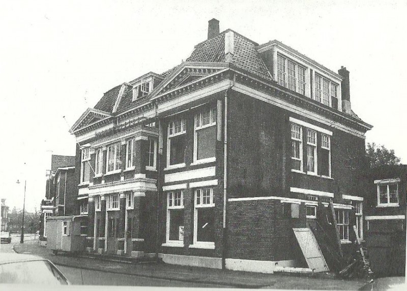 Nijverheidstraat 11 vroeger gebouw ziekenfonds Enschede en Lonneker.jpg