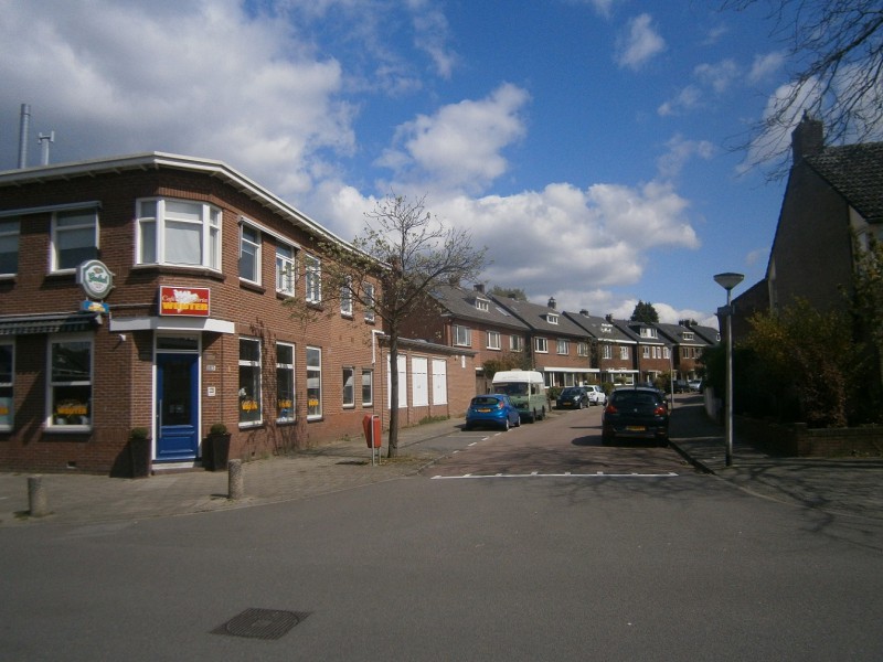 Preangerstraat hoek Brinkstraat.JPG