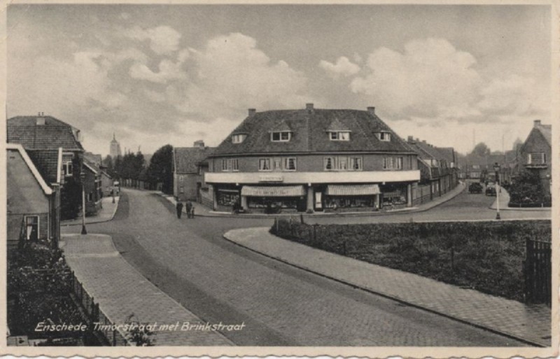 Brinkstraat hoek Timorstraat links Javastraat 171 pand L. van Egteren.jpg