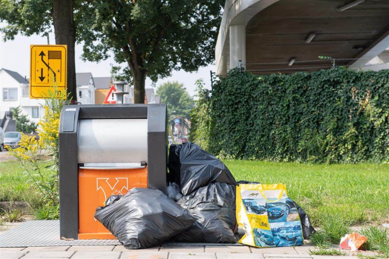 Ondanks maatregelen nog 660.000 kilo afval gedumpt in Enschede.jpg