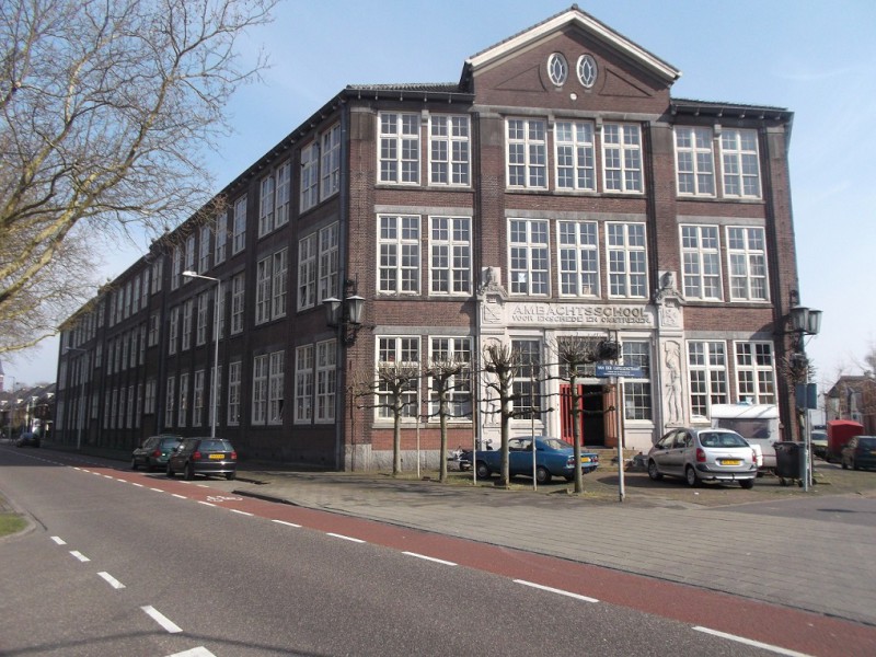 Boddenkampsingel 80 Ambachtsschool.JPG