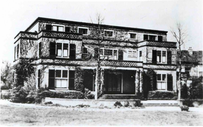 M.H. Tromplaan 55 Memphishotel, Wehrmachtsheim  1943.jpg