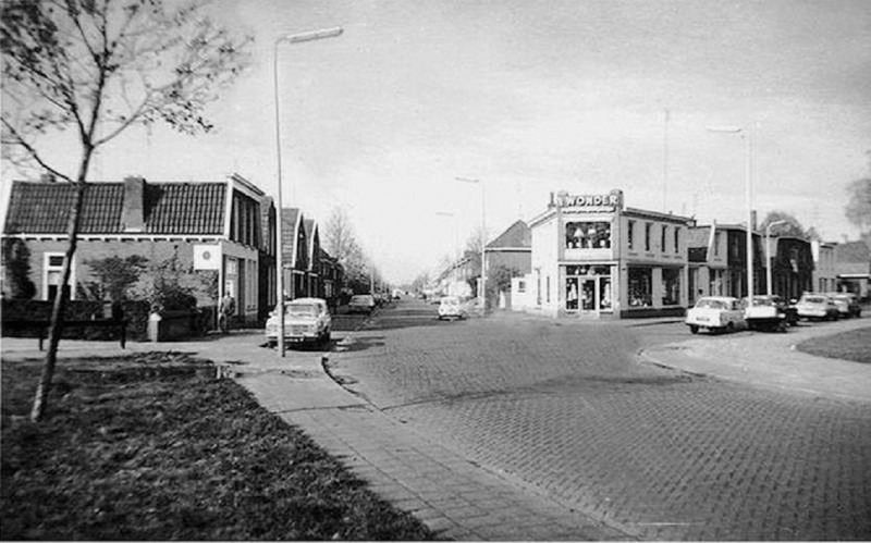 B,W, ter Kuilestraat  hoek Dennenweg.jpg