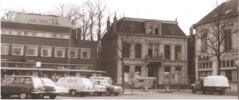 Hengelosestraat 26 vroeger woonhuis Hendrik ter Kuile Pzn. later Mr. CJ.W. Baurichter Advocaat en procureur.jpg