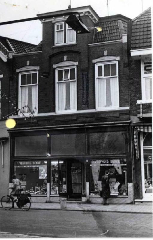 Hengelosestraat 6 verfhuis Bekke 1961.jpg