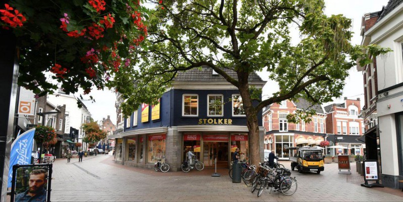 Nieuwe zaak in voormalig Stolker-pand in Enschede.jpg