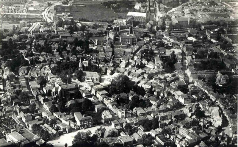 Luchtfoto Centrum 1930.jpg