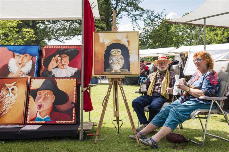 Streep door Kunst in het Volkspark in Enschede vanwege coronacrisis.jpg