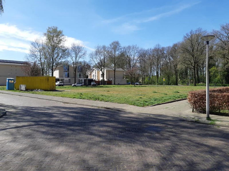 Adriaen van Ostadestraat hoek Aert van der Neerstraat braakliggend terrein 10-4-2020.jpg