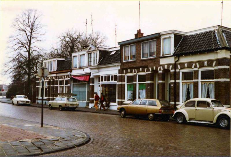Emmastraat 152 - 162. Nr. 158 paardenslager Luider 1981.jpg