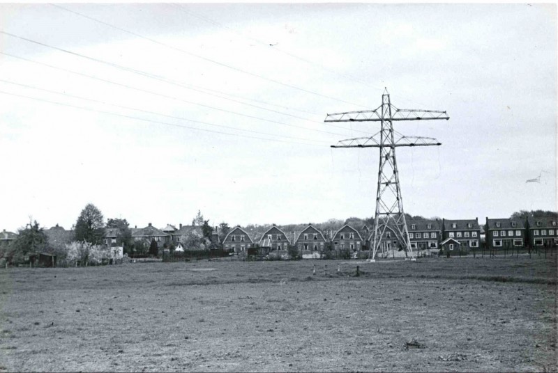 G.J. van Heekstraat noordzijde vanaf de huidige Toekomststraat 1949.jpg