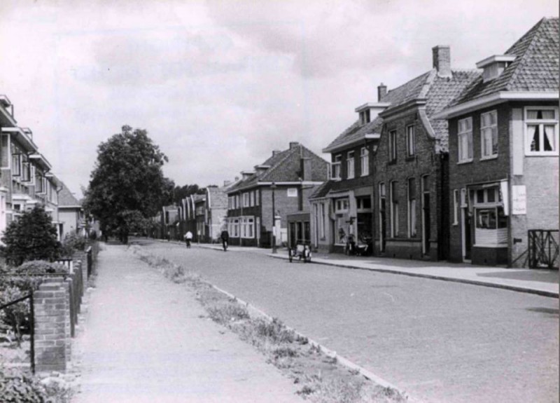 Kottendijk 84-90 rechts. juli 1943.jpg