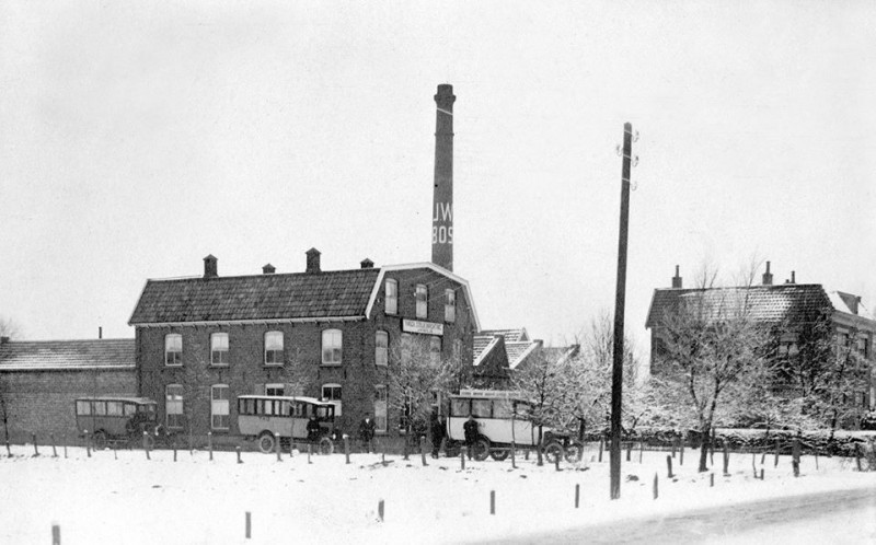 Deurningerstraat 425 Wasserij J.W. Bos 1925.jpg