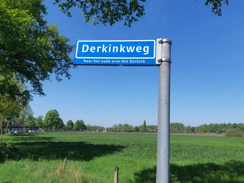 Derkinkweg straatnaambord.jpg