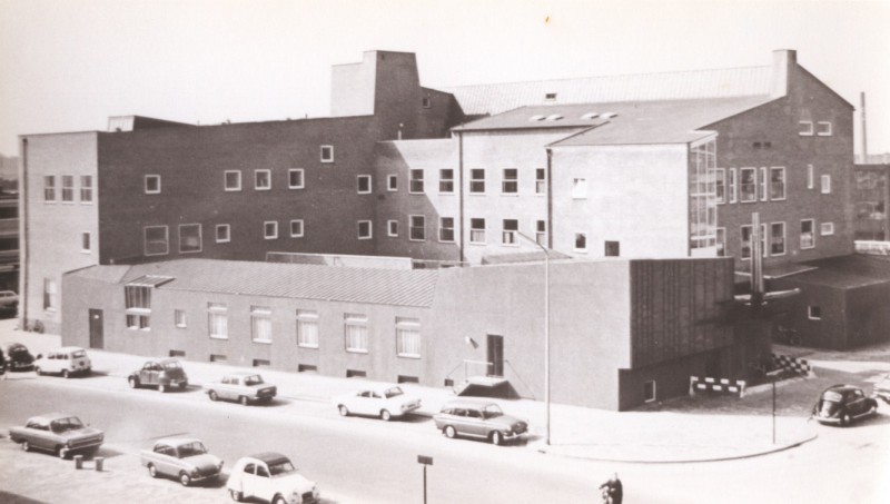 Burgemeester Edo Bergsmalaan G.G. en G.D. gebouw (G.G.D.) 1970.jpg