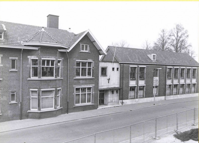 Molenstraat 25-27 Dienstgebouw Openbare Werken 1983.jpg