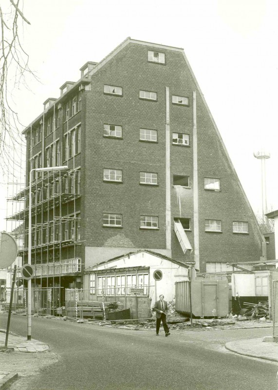 Beltstraat 1 't Belthoes 1982.jpg