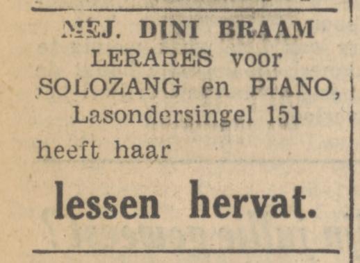 Lasondersingel 151 D. Braam lerares solozang en piano advertentie Tubantia 30-8-1947.jpg