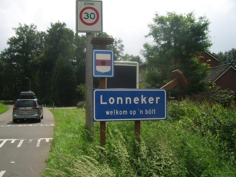 wapen van Lonneker.jpg