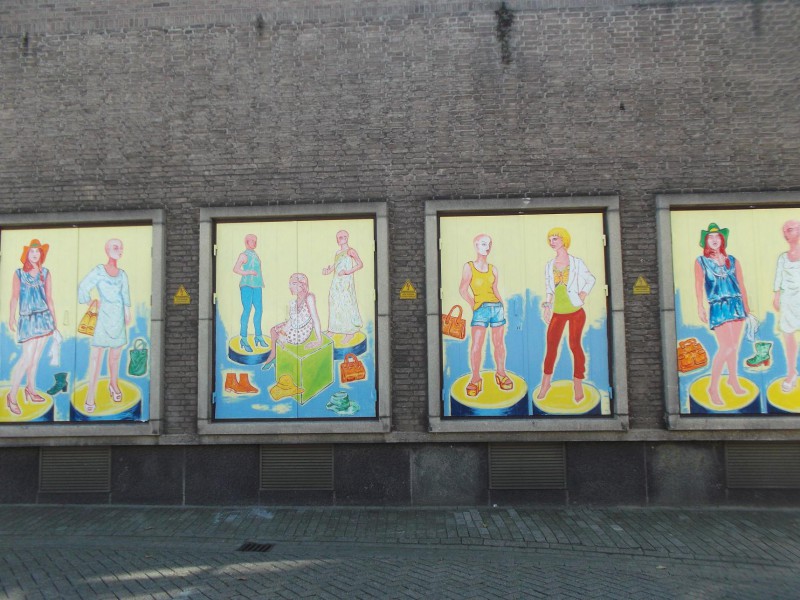 Windbrugstraat 9 kunstwerken op gevel verdeelstation G.E.B..JPG