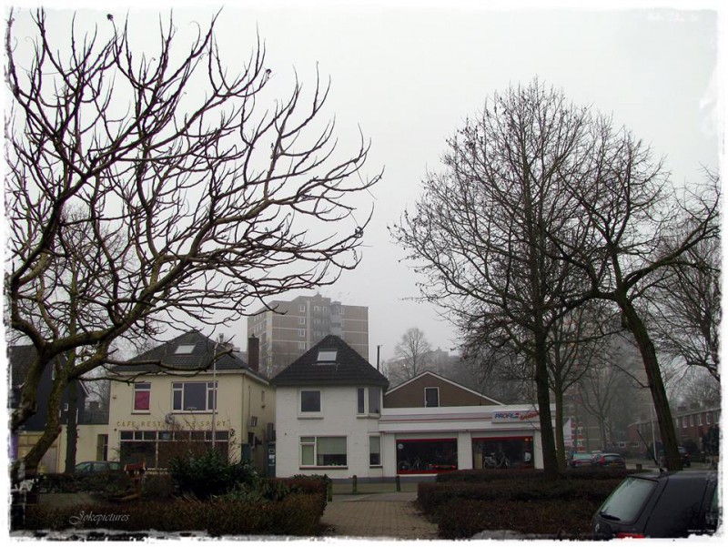 Wethouder Gerbertstraat 4 vroeger Broekheurnerweg 256 panden Piet van Dijk en cafe De Sport (Vos).jpg