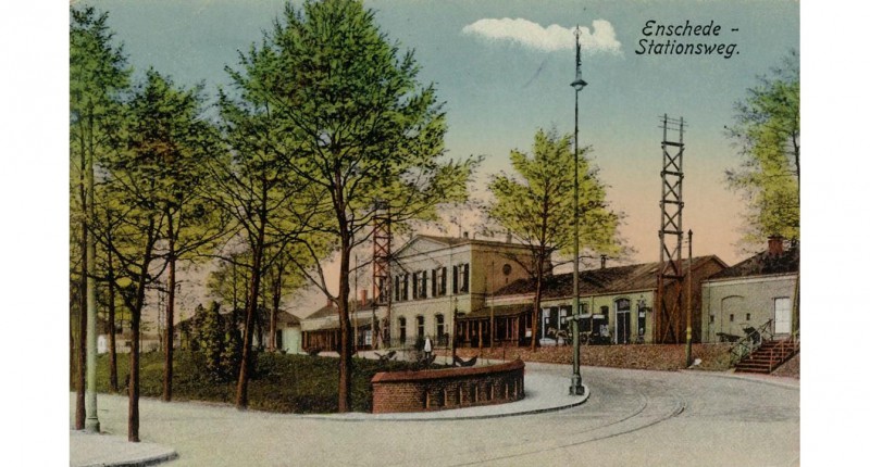 Parkweg oude station 1920.jpg
