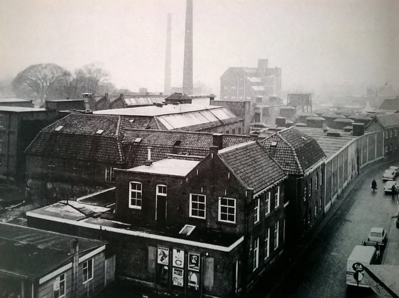 Zuiderhagen 44 hoek van Loenshof het eerste pand links  was de gevangenis.jpg