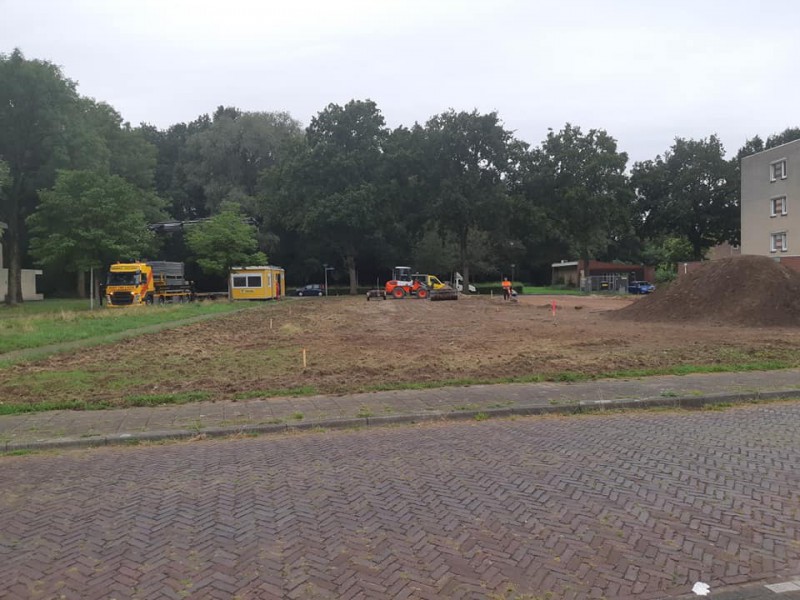 Adriaen van Ostadestraat hoek Aert van der Neersstraat begin bouwwerkzaamheden door aannmer Trebbe 31-8-2020.jpg