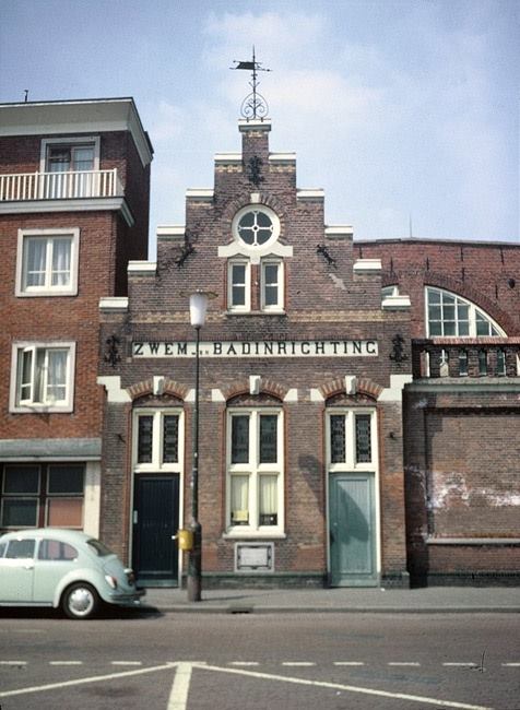 van heekplein overdekte zwembad.jpg