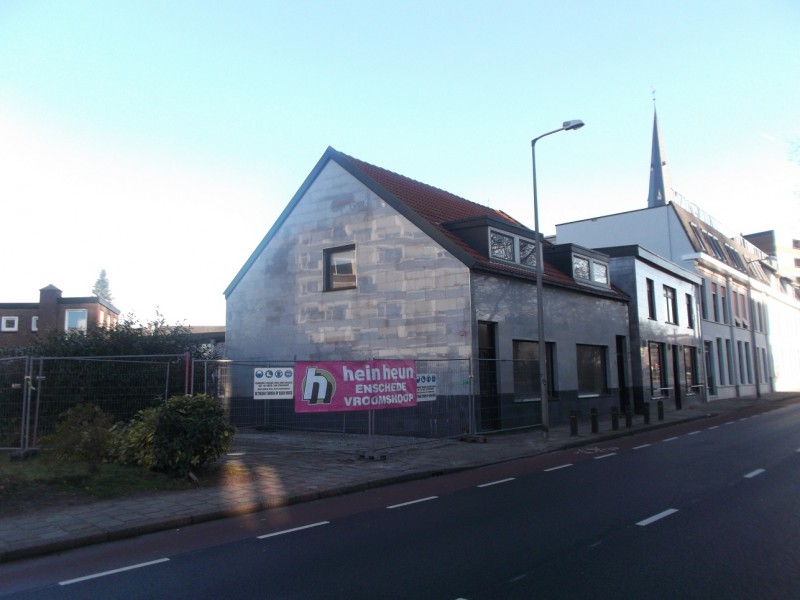 Molenstraat 69 coffeeshop De Molen vlak voor de sloop. vroeger koffiehuis De Volksvriend. (2).JPG