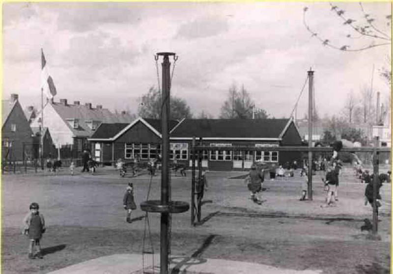vorstmanstraat speeltuin mei 1943.jpg
