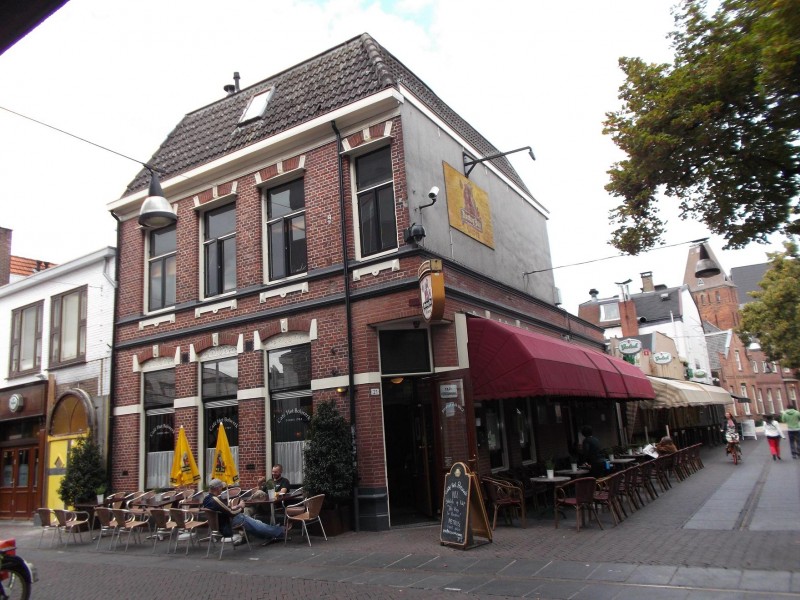 Stadsgravenstraat cafe Bolwerk.jpg