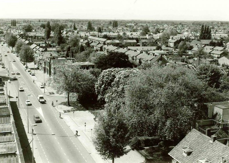 Haaksbergerstraat 242 hoek Veldkampstraat Panorama Veldkamp 1980.jpg