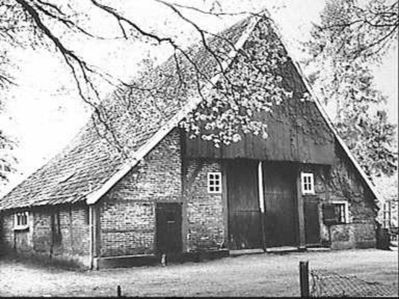 Helmerhoekweg 45 Usselo Boerderij Slim. Rijksmonument.jpg