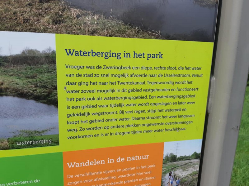 Zweringbeek infobord in Zweringbeekpark.jpg