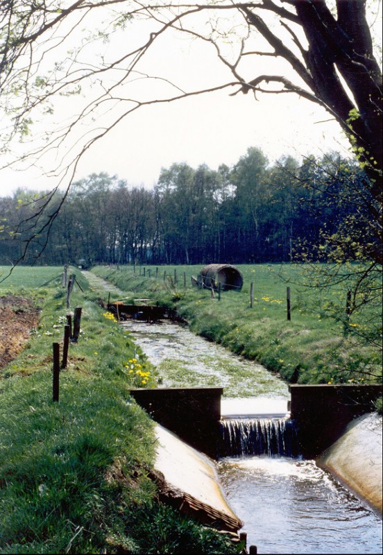 Slagersmatenweg Buitengebied nabij Usselo met beek.jpg