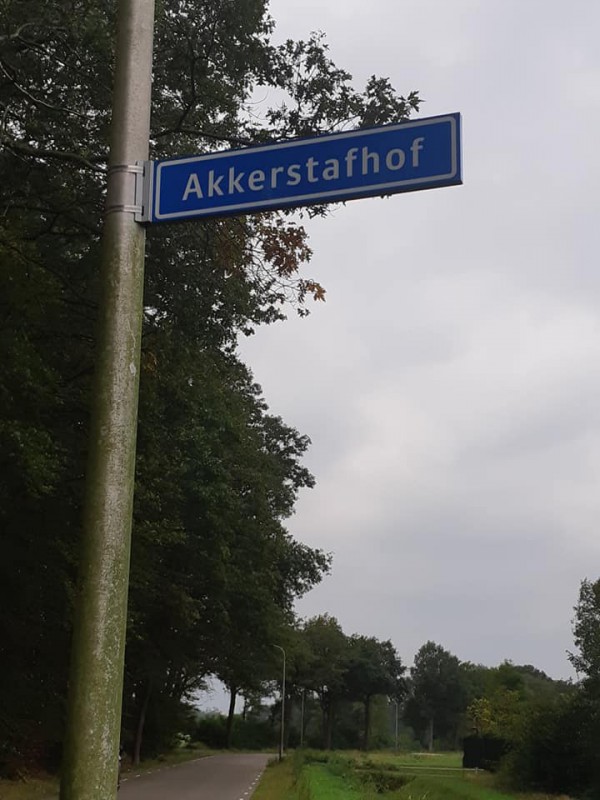 Akkerstafhof straatnaambord.jpg