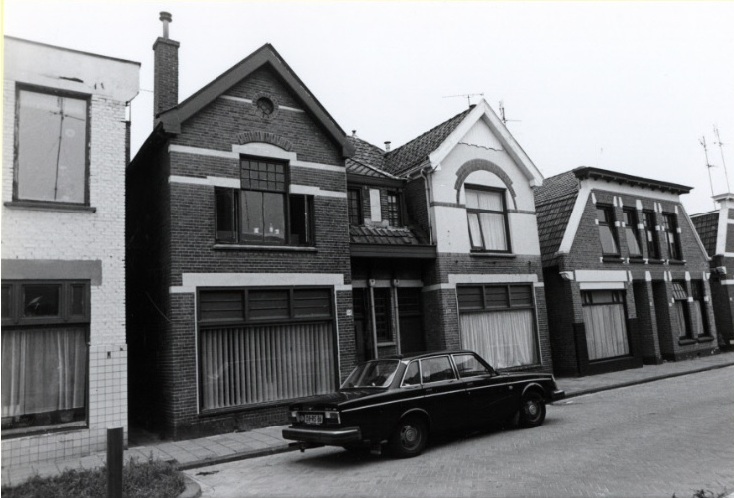 Lipperkerkstraat 114 woningen 13-9-1984...jpg