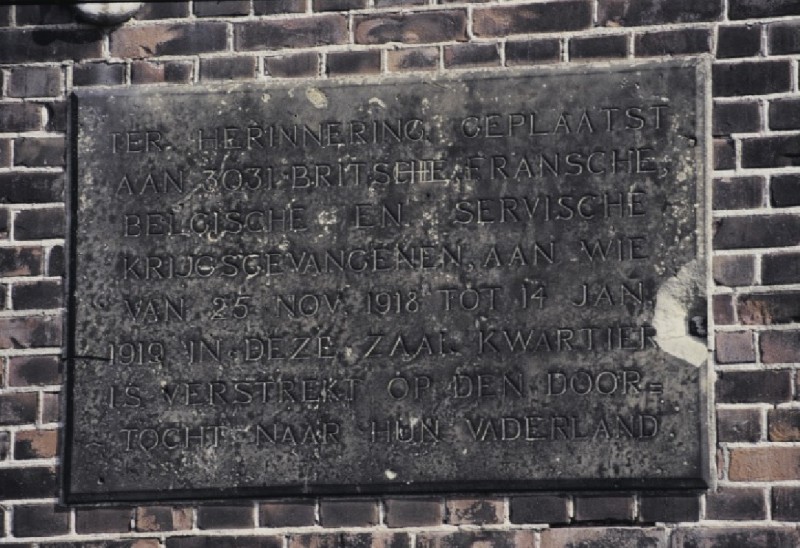 Richtersbleek, gedenksteen krijgsgevangenen 1914- 1919. foto 3-5-1968.jpg