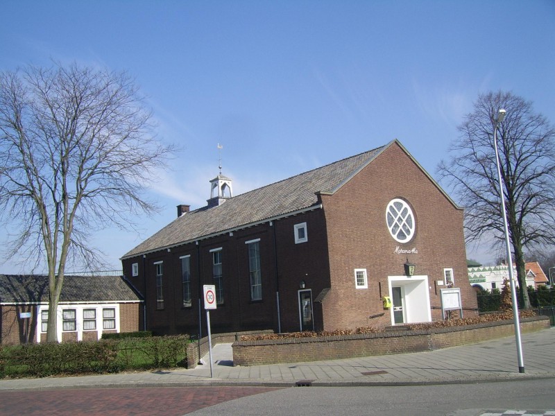 Tweede Emmastraat Maranathakerk.jpg