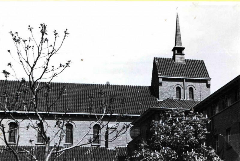 Emmastraat 16 Kapel R.K. Ziekenhuis St. Jozef, sinds 1970 Stadsmaten. foto 1943.jpg