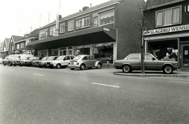 Oldenzaalsestraat 276-278 Rob Wegdam Toyotagarage.jpg