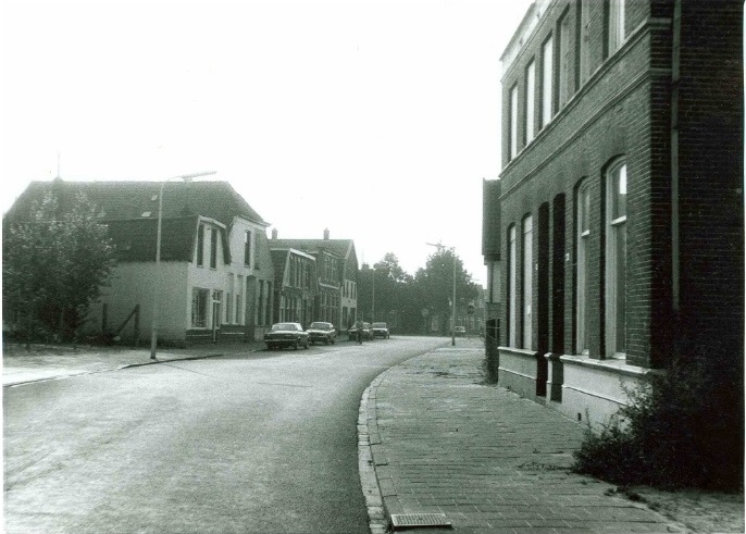 Getfertweg 47-51 links in richting Wooldriksweg sept. 1981.jpg