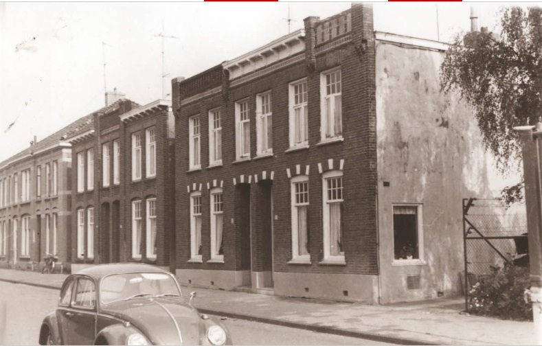 Soendastraat 50-52 woningen 1967.jpg