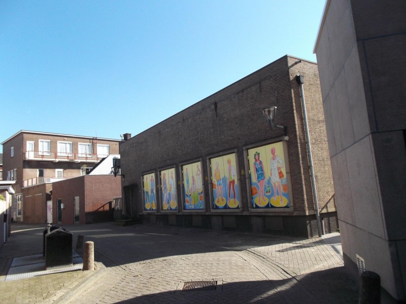 Achter het hofje.JPG