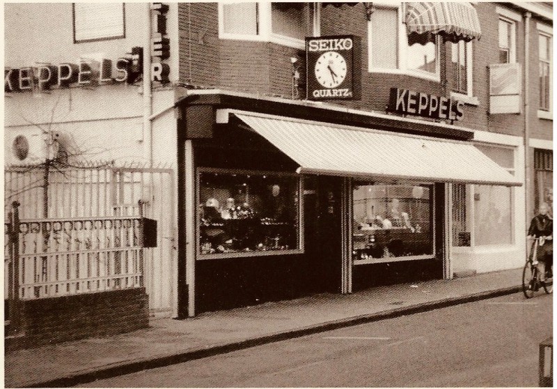 Lipperkerkstraat 43 juwelier Keppels 1953.jpg