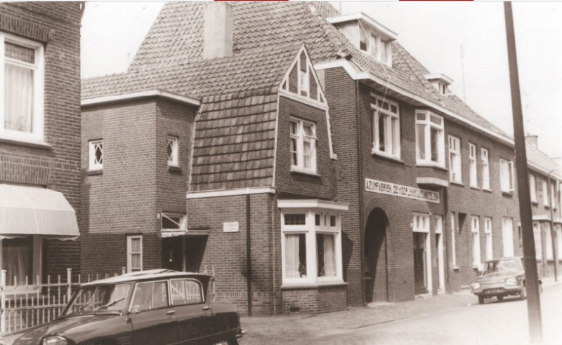 Kortelandstraat 22-24 woningen en azijnfabriek De Hoop van erven G.J. Polman 1967.jpg
