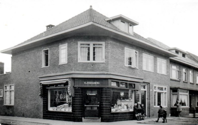 Deurningerstraat 275 slager  Huuskes.jpg