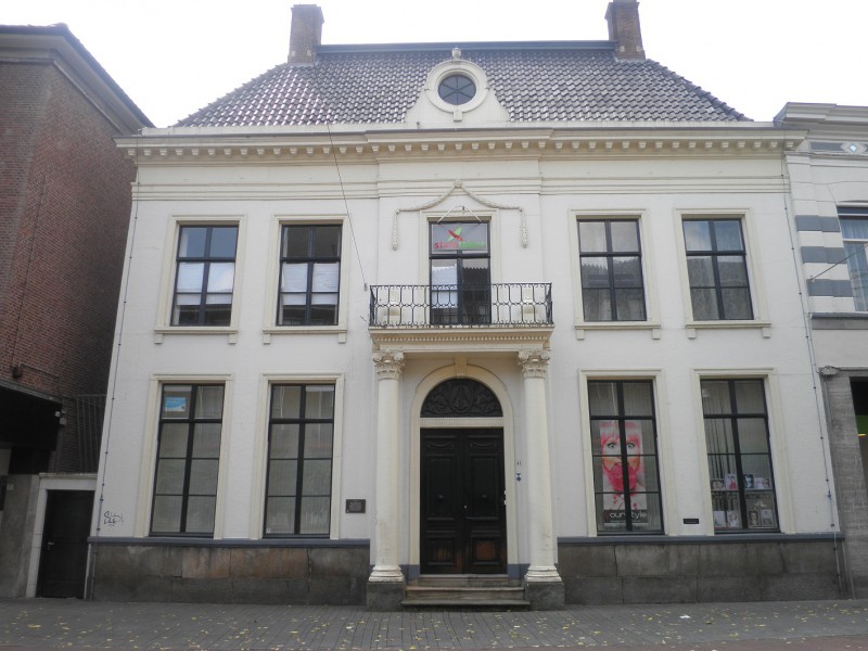 Langestraat 41 Janninkshuis bouwjaar ca 1800 rijksmonument.jpg